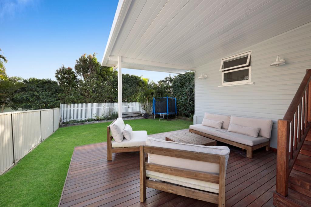 108 Dolphin Ave, Mermaid Beach, QLD 4218