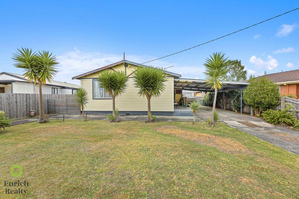 19 Northern Ave, Newborough, VIC 3825