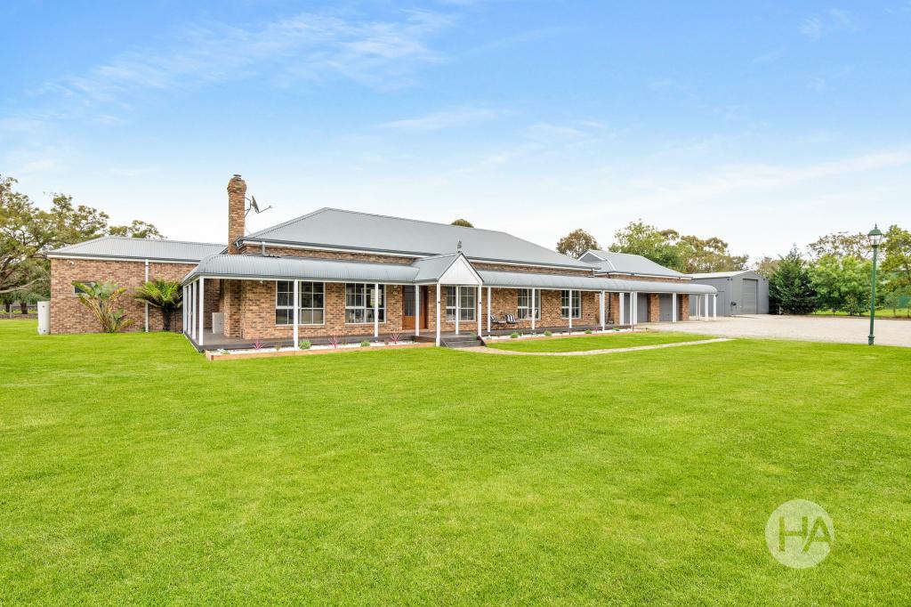 21 Grassmere Rd, Langwarrin, VIC 3910