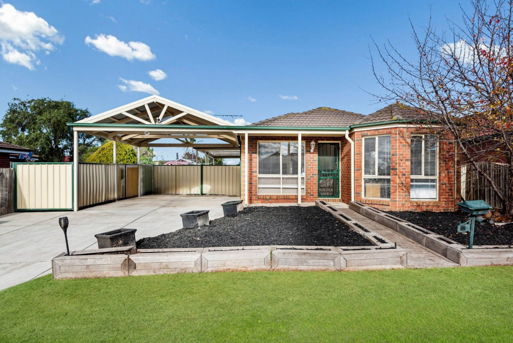 37 Karinya Cl, Werribee, VIC 3030