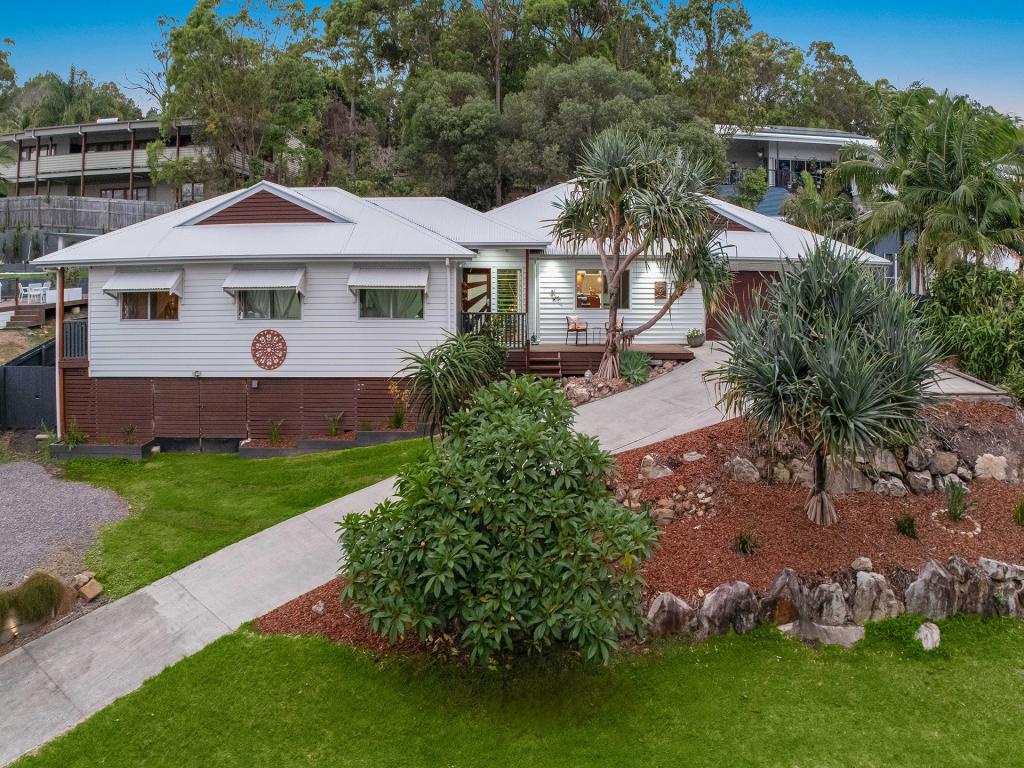 5 Warren Ct, Aroona, QLD 4551