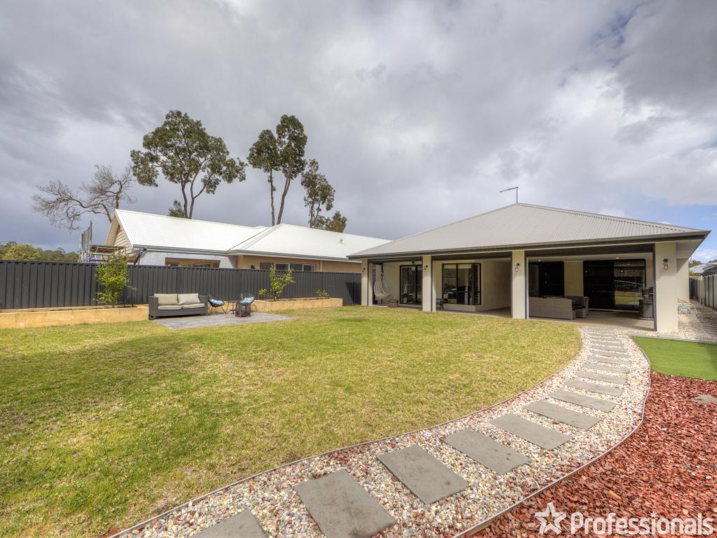 19 Freeman View, Bushmead, WA 6055