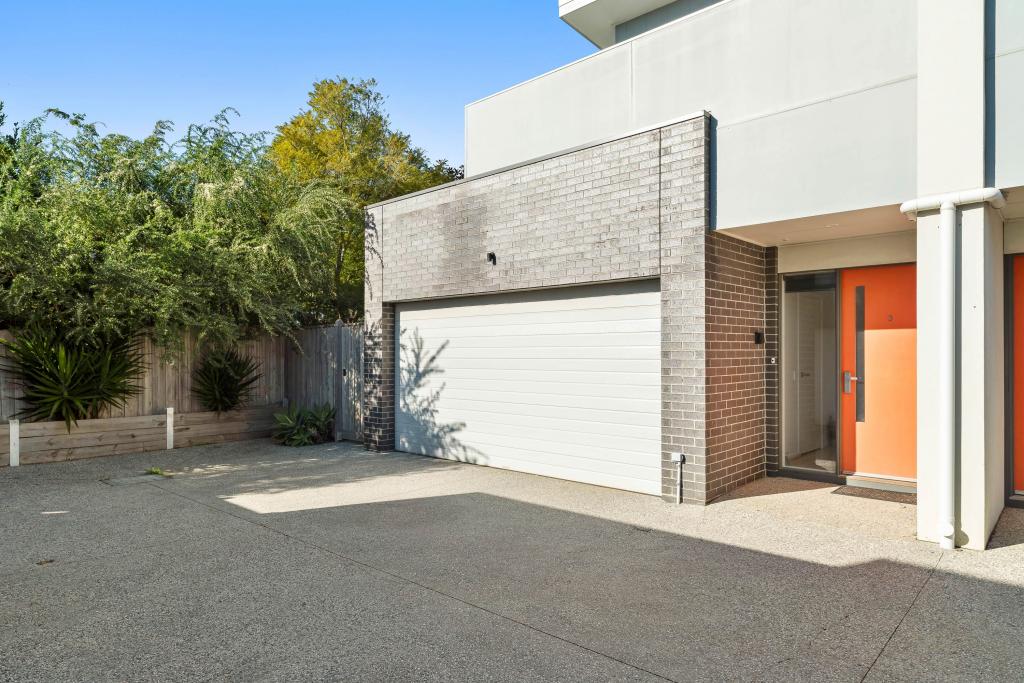 3/61 MCKENZIE RD, COWES, VIC 3922