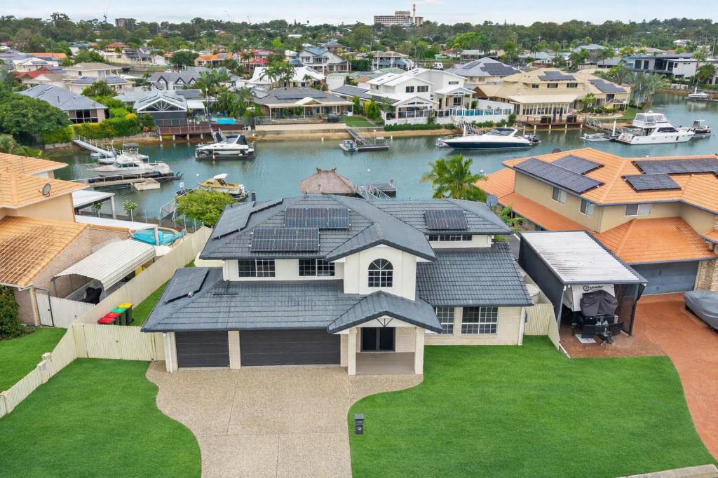 19 Constellation Ct, Newport, QLD 4020