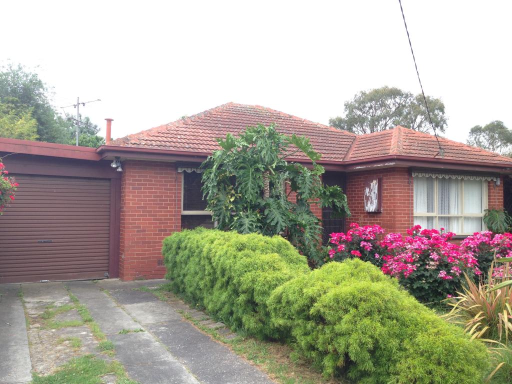 33 Garside St, Dandenong, VIC 3175