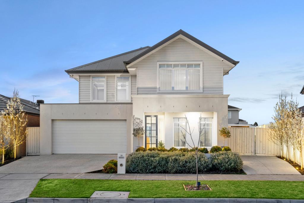 19 Sonder Ave, Werribee, VIC 3030