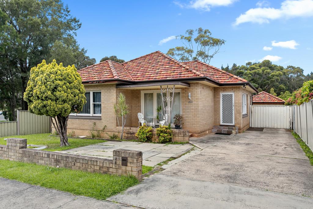 265 Rothery St, Corrimal, NSW 2518