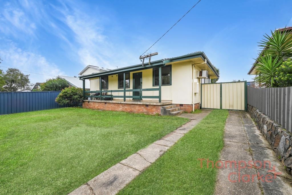31 Duckenfield Ave, Woodberry, NSW 2322