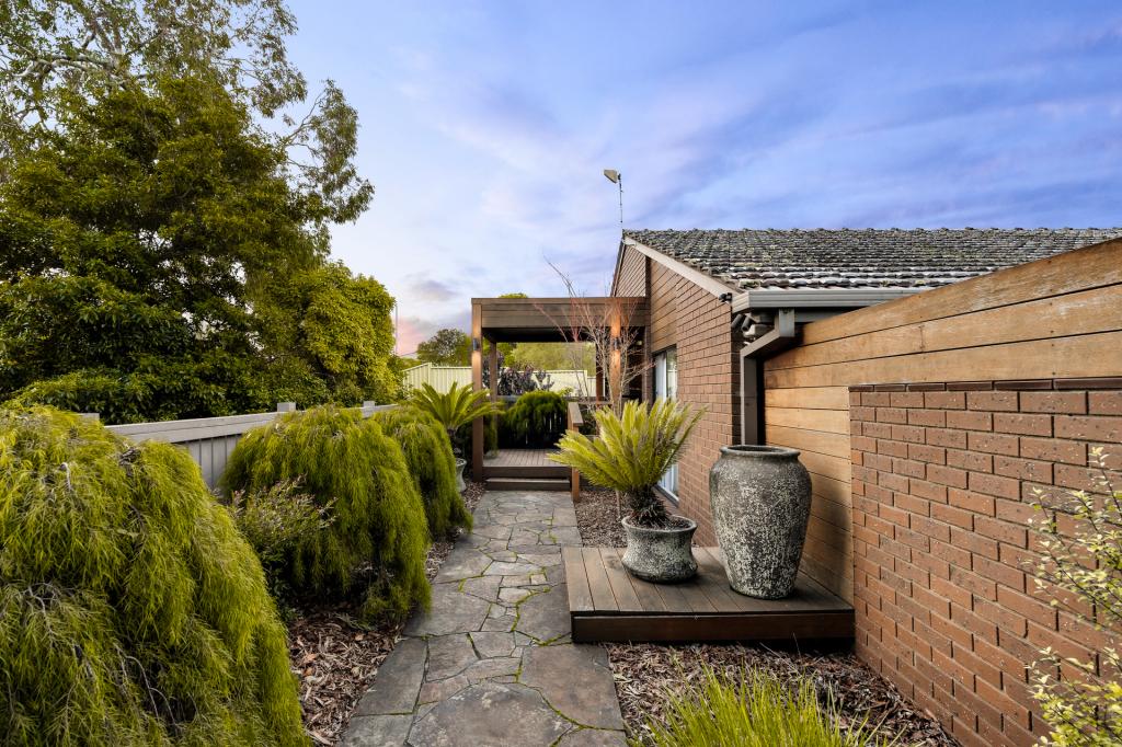 19 Amesbury Ave, Wantirna, VIC 3152