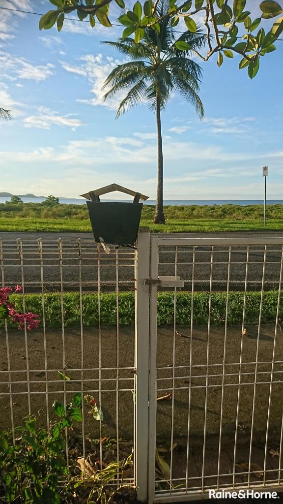 27 Slade Esp, Slade Point, QLD 4740