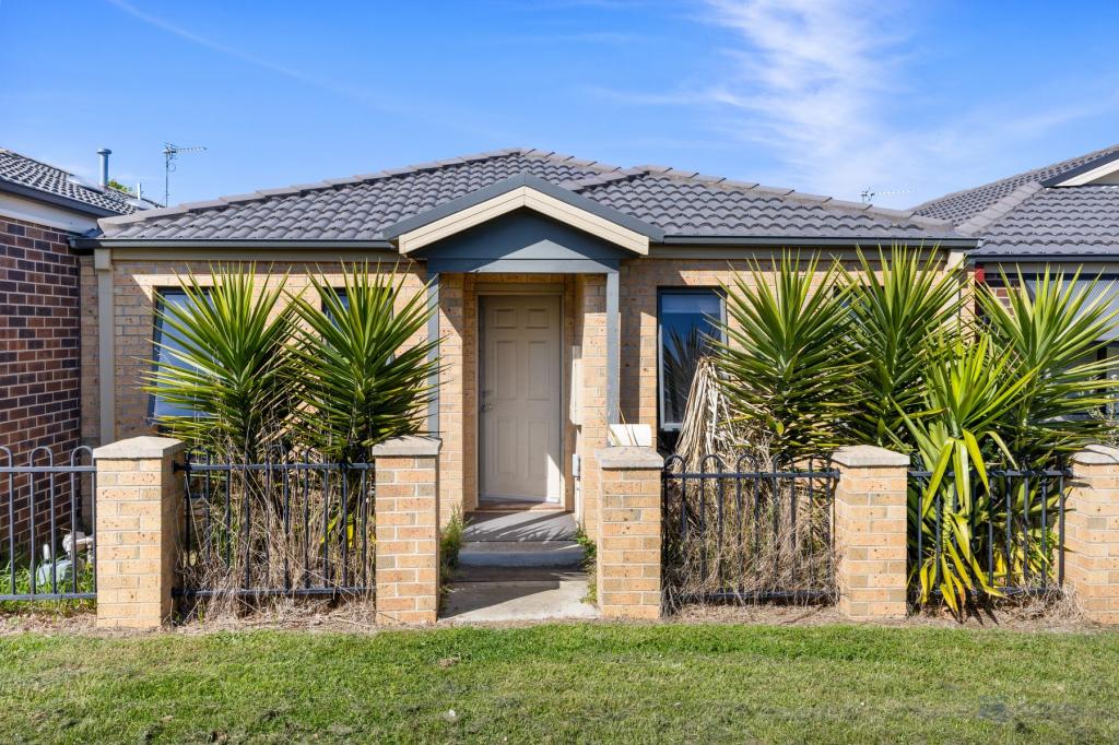 12 Yarra Park Dr, Sebastopol, VIC 3356