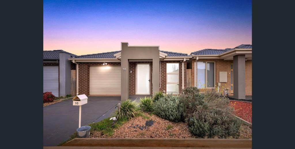 10 Harper St, Melton South, VIC 3338