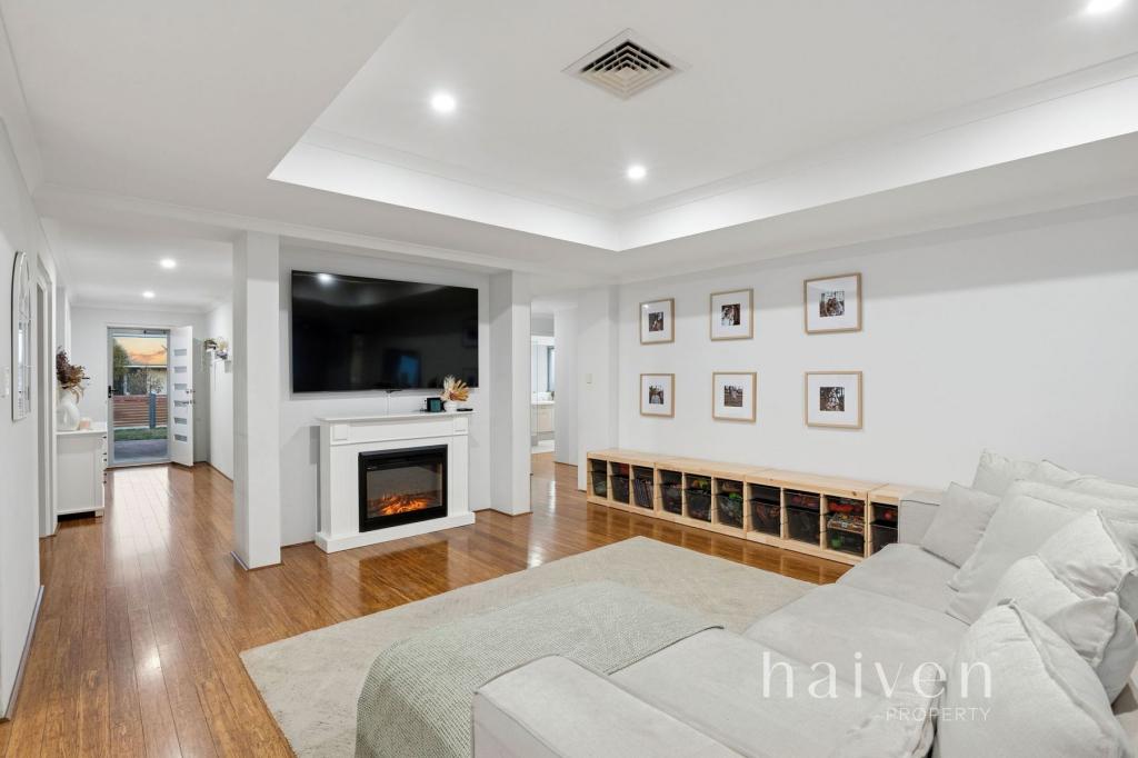 19 Cozens Rd, Tapping, WA 6065