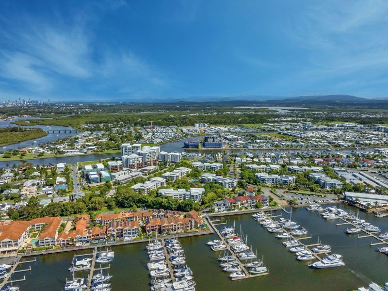 815/66 Sickle Ave, Hope Island, QLD 4212