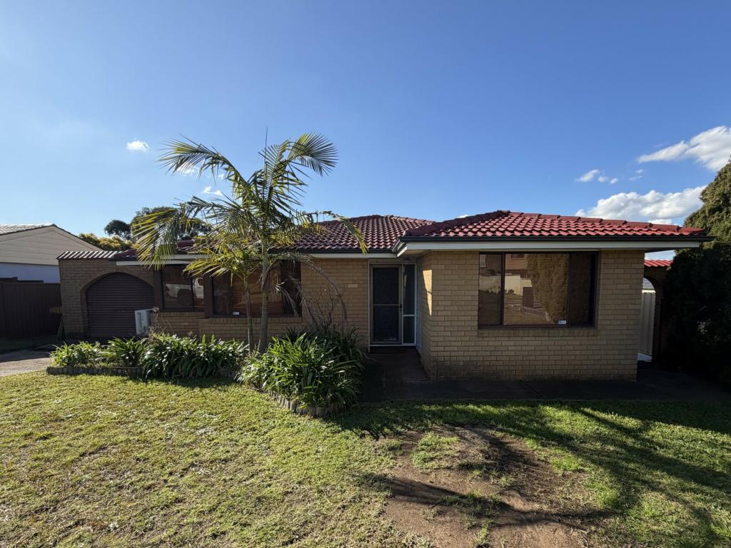 1 Tununda Pl, Eschol Park, NSW 2558