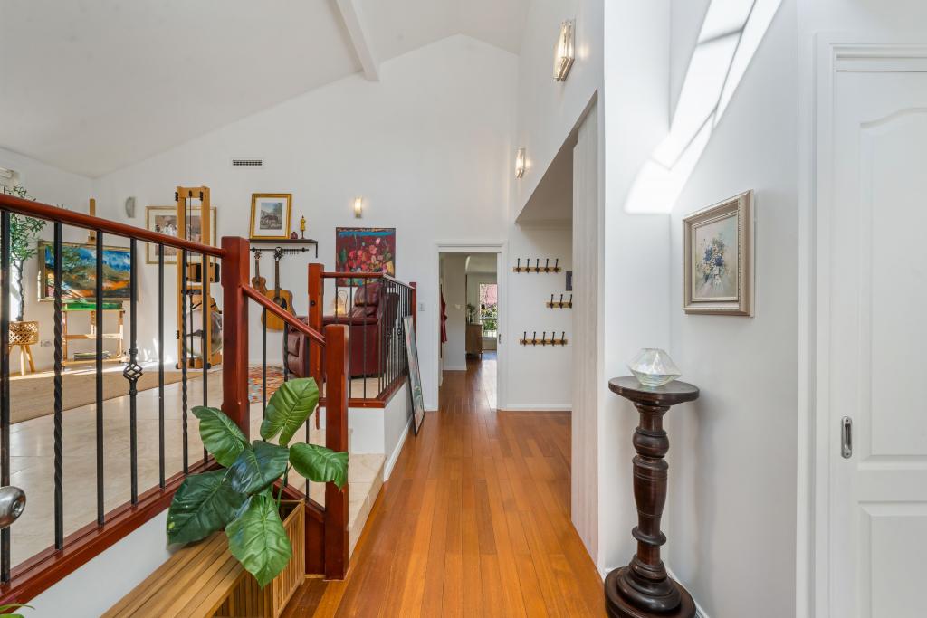 65 KENDALL DR, CASULA, NSW 2170