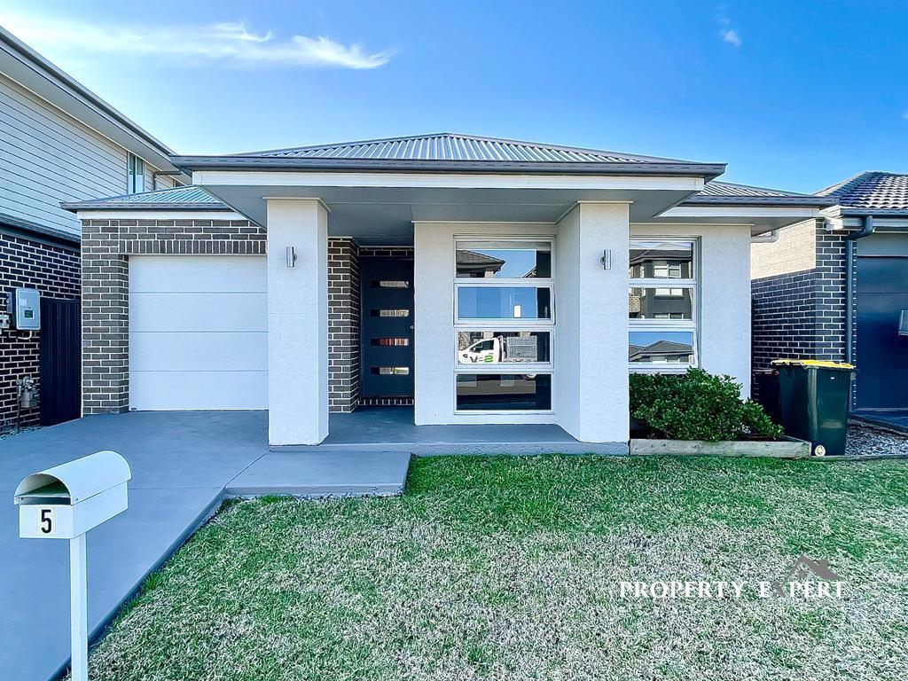 5 Renton St, Marsden Park, NSW 2765