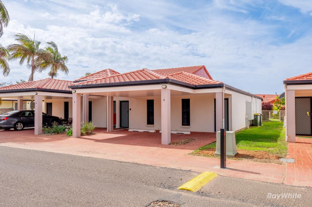 4/1 Pebble Beach Dr, Coral Cove, QLD 4670