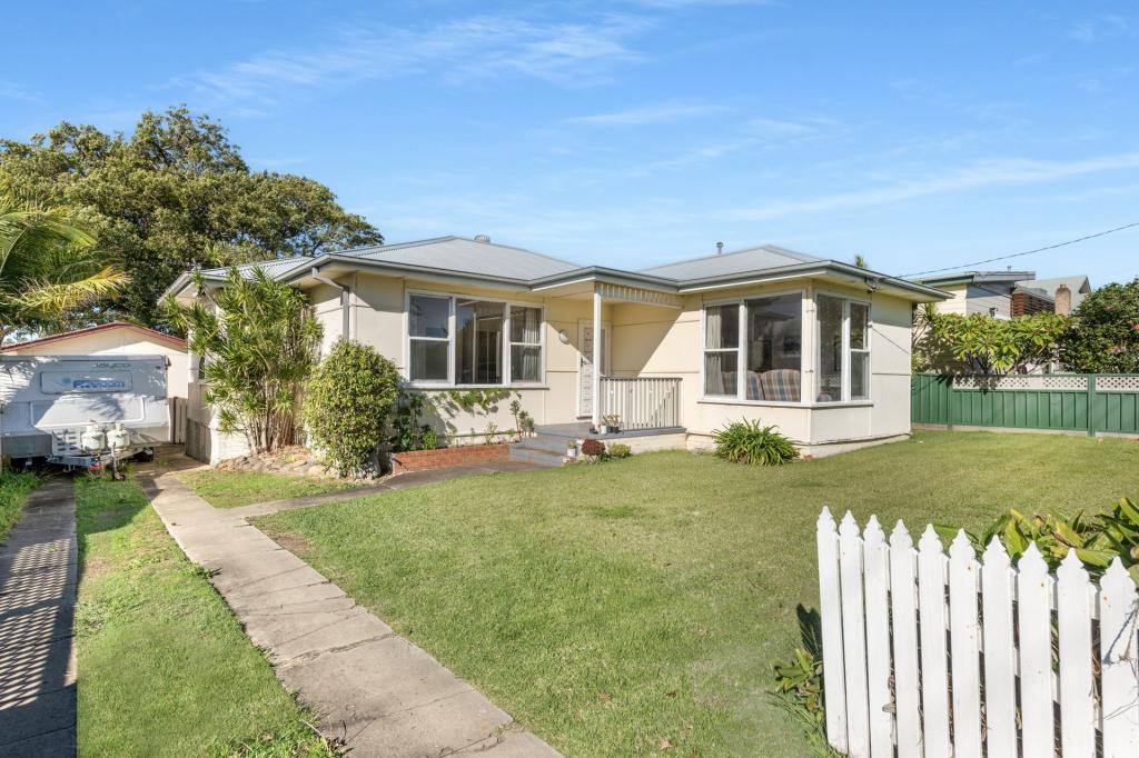 31 Morton Pde, Nowra, NSW 2541