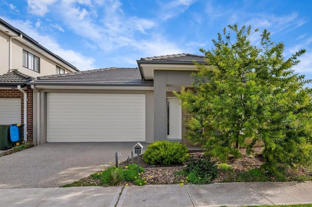 112 Farm Rd, Werribee, VIC 3030