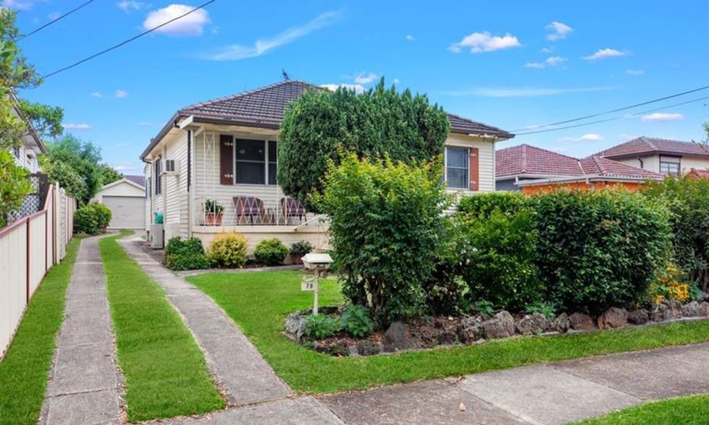79 Hannans Rd, Riverwood, NSW 2210