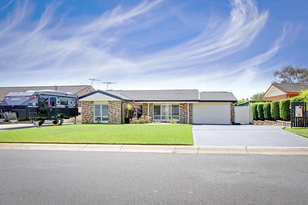 32 Clyde Ave, St Clair, NSW 2759