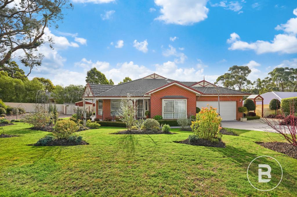 27 Ploughshare Dr, Mount Helen, VIC 3350