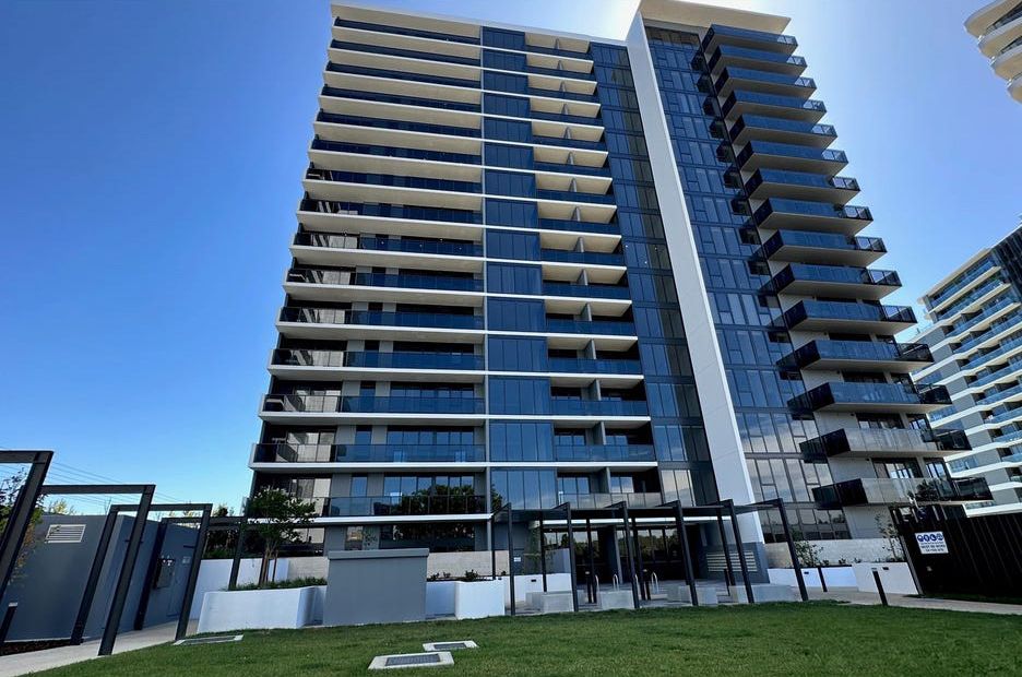 159/11 Irving St, Phillip, ACT 2606