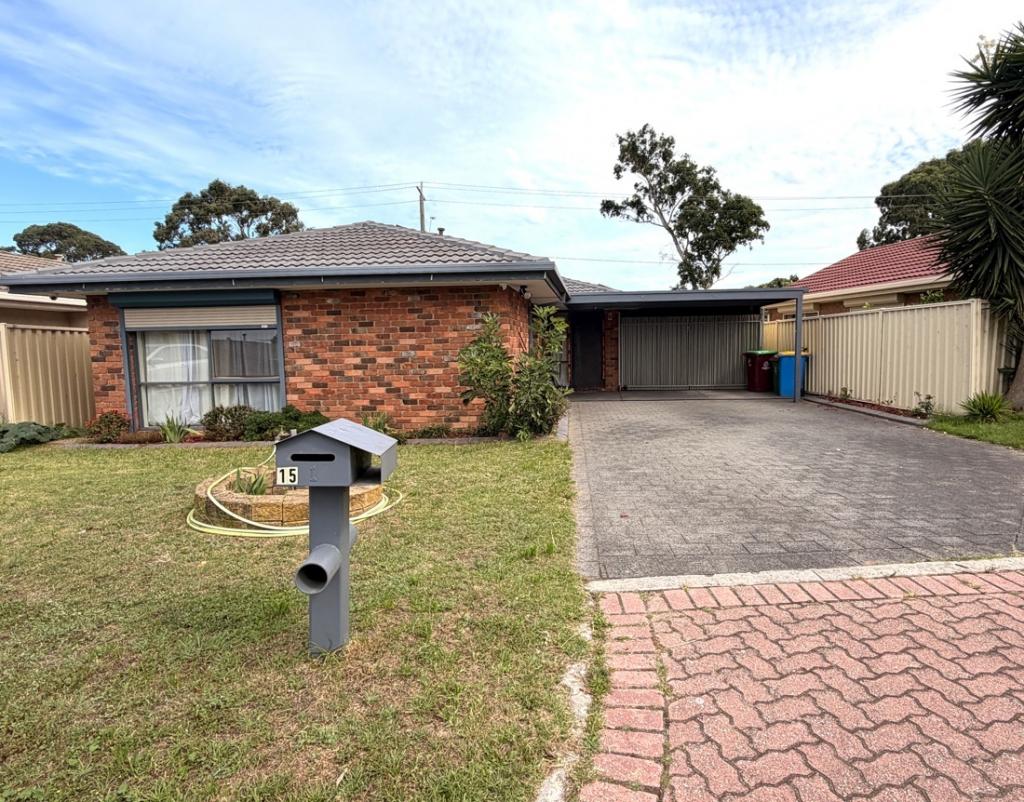 15 Berridale Court Ct, Hampton Park, VIC 3976