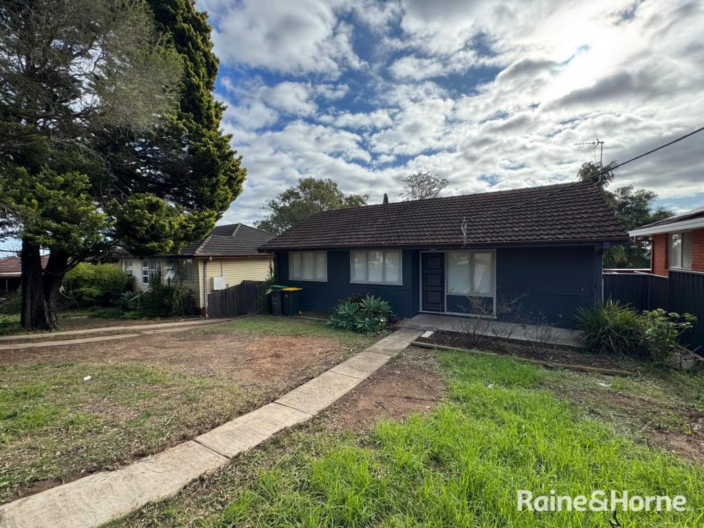 3 Turimetta Ave, Leumeah, NSW 2560