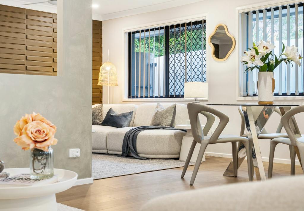 402 Springwood Rd, Springwood, QLD 4127