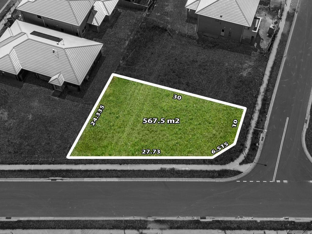 226 BISCAY CCT, MENANGLE PARK, NSW 2563