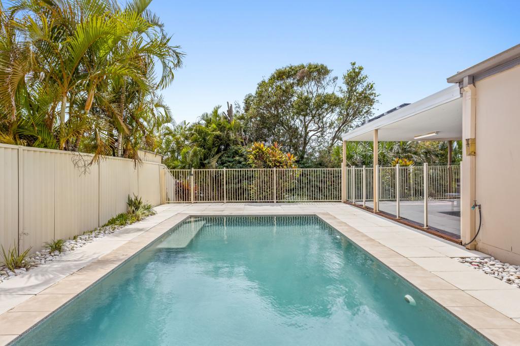 23 Tiger Dr, Arundel, QLD 4214