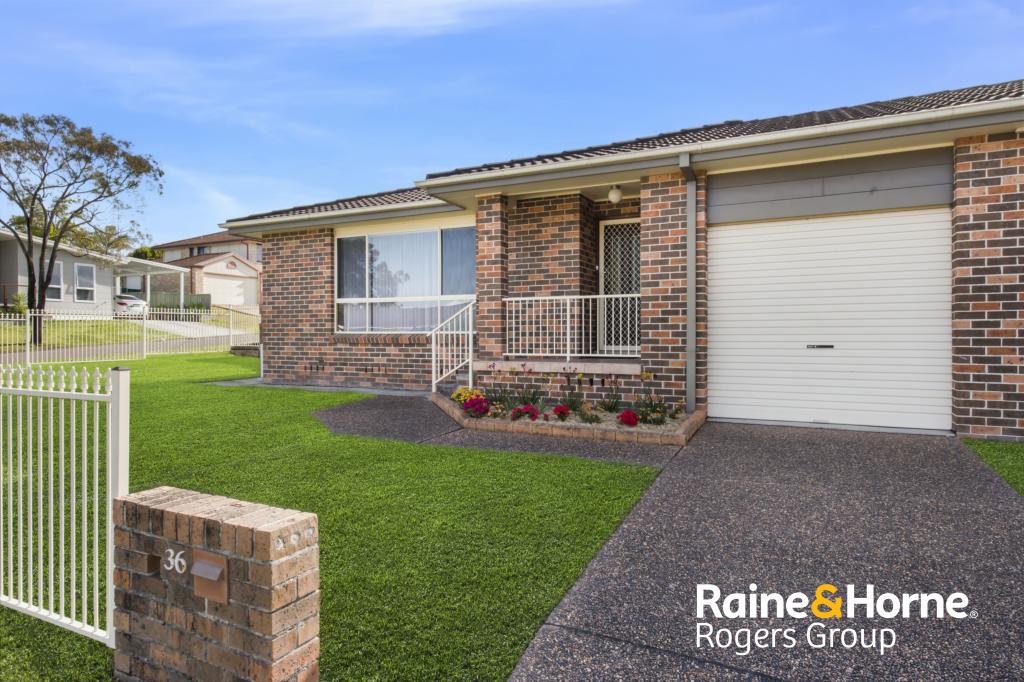 36 TWIN LAKES DR, LAKE HAVEN, NSW 2263