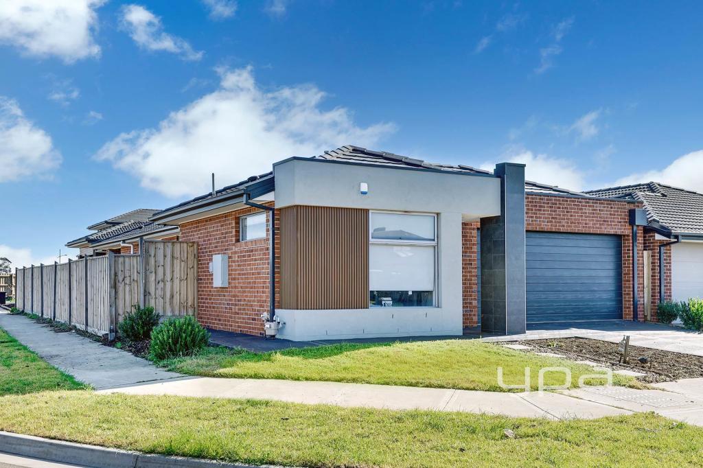 12 Mornington Cres, Rockbank, VIC 3335