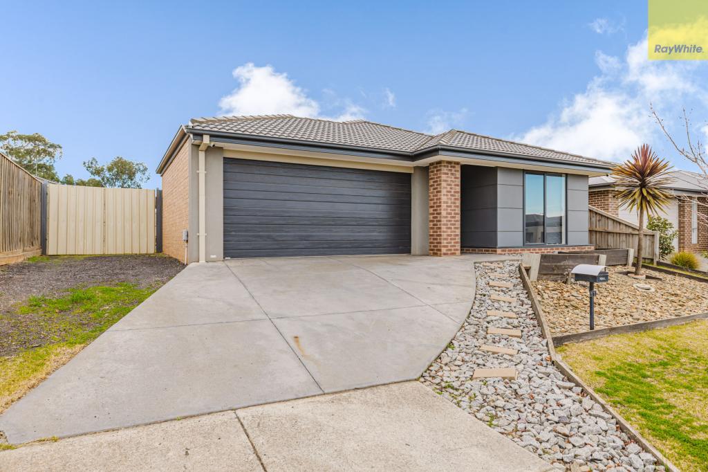 11 Porter Ave, Maddingley, VIC 3340