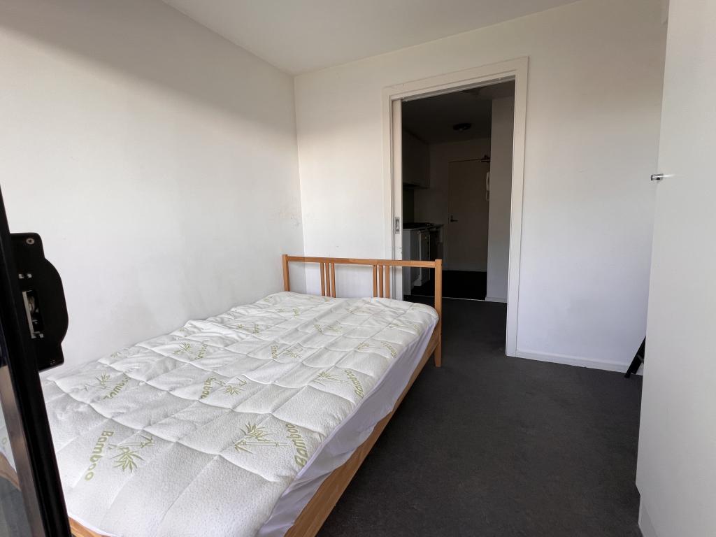 223/484 ELGAR RD, BOX HILL, VIC 3128