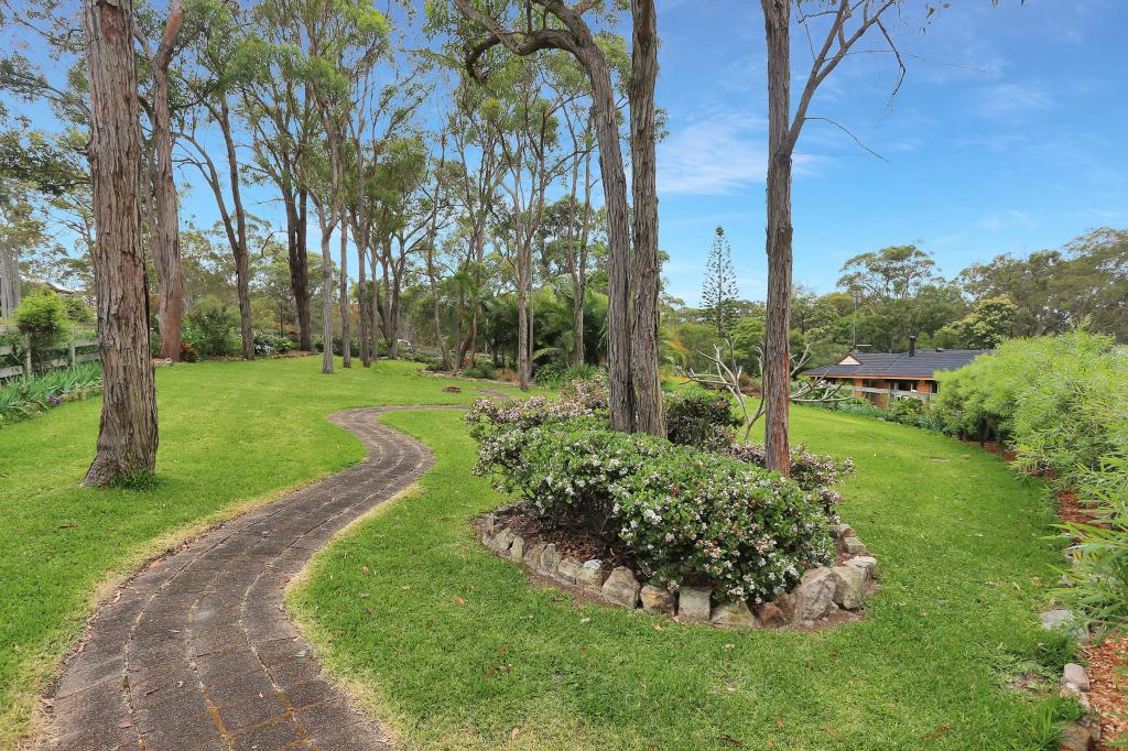 8 Wombourne Rd, Tea Gardens, NSW 2324