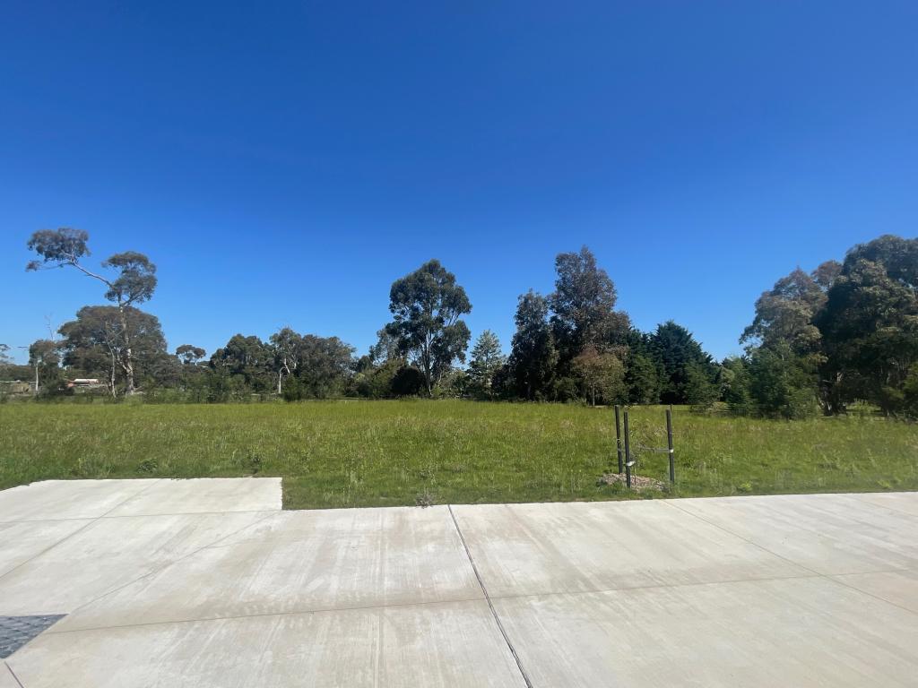  Wattle Cres, Beaconsfield, VIC 3807