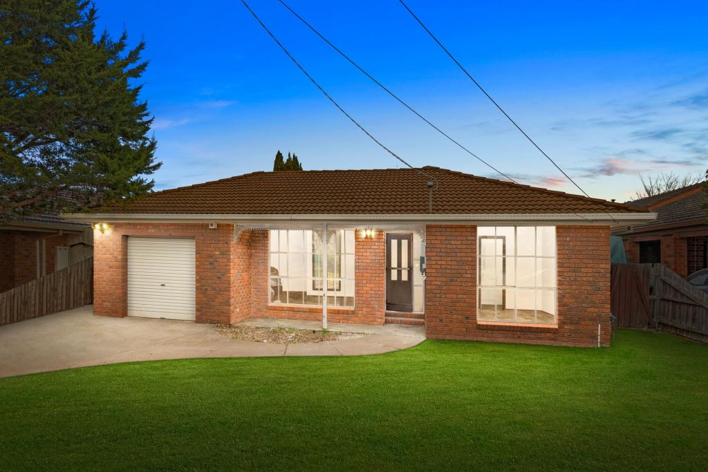 33 CAMERON DR, HOPPERS CROSSING, VIC 3029