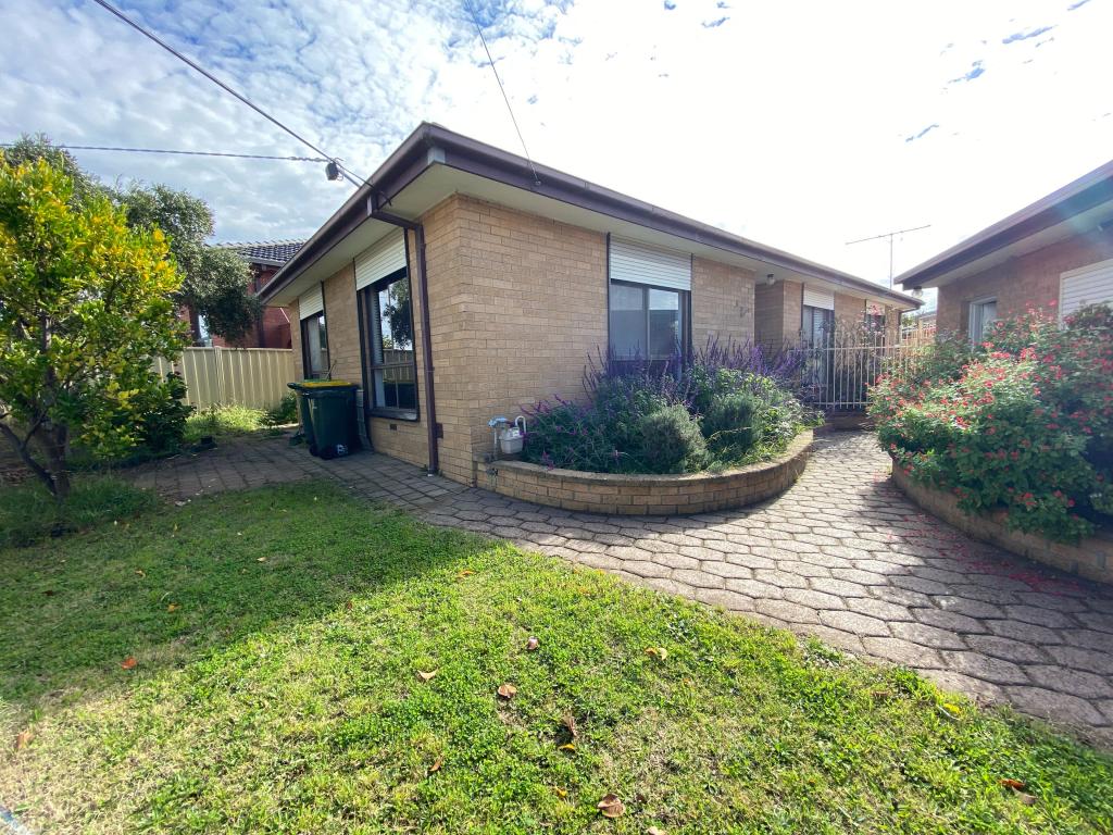 31 Winamurra Cres, Thomastown, VIC 3074