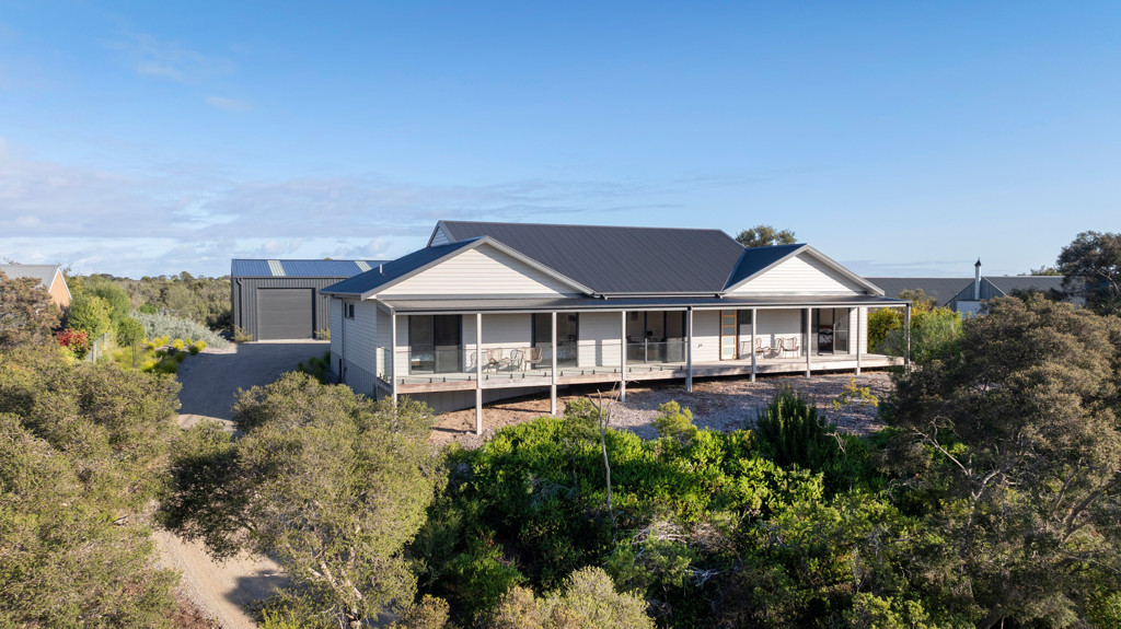28 ALEXANDRA CRES, RYE, VIC 3941