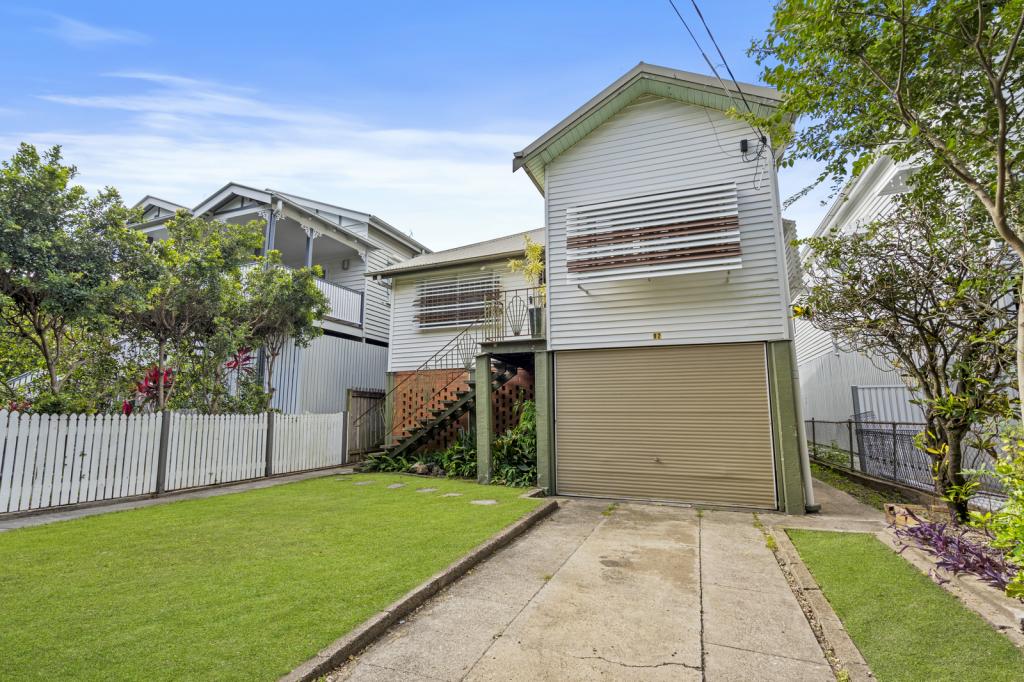 82 Bowen St, Windsor, QLD 4030