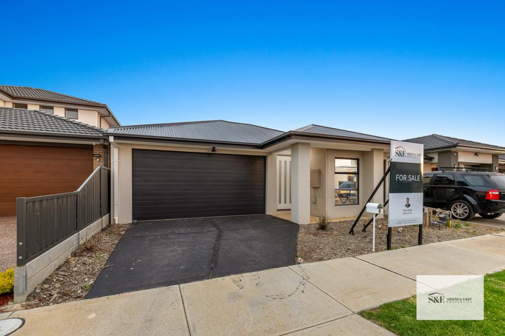 8 COLORADO PDE, BERWICK, VIC 3806