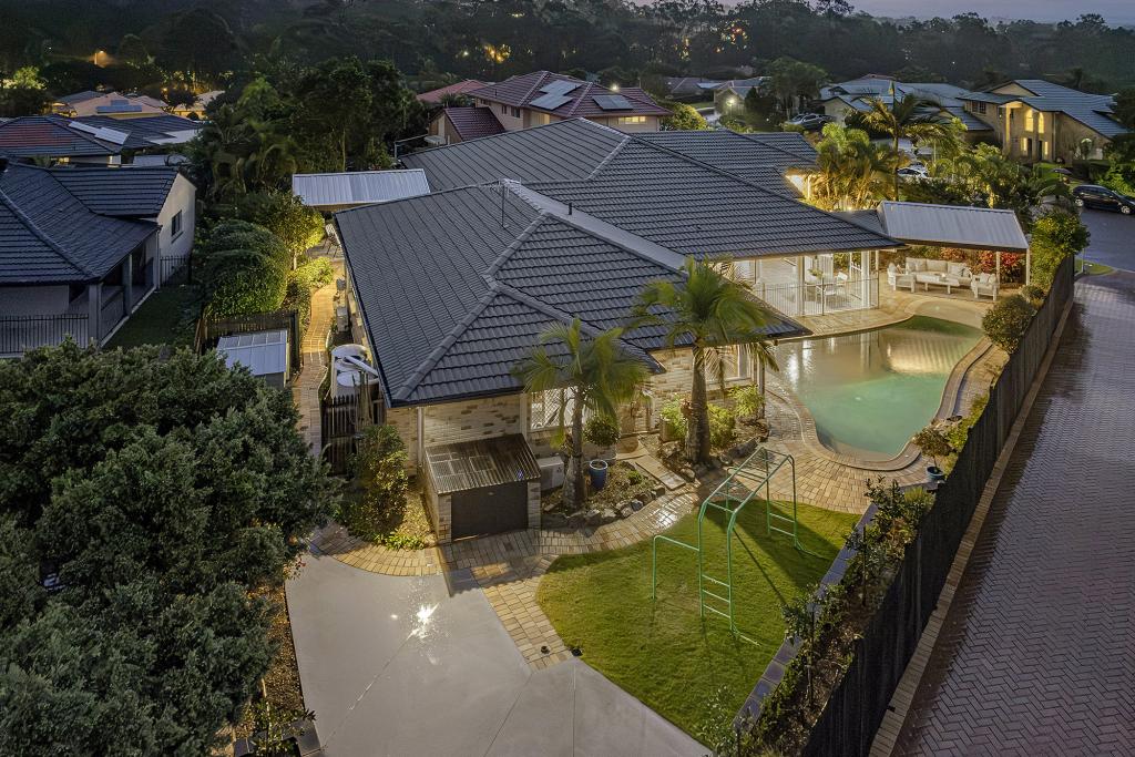 19 Gamma Pl, Bridgeman Downs, QLD 4035