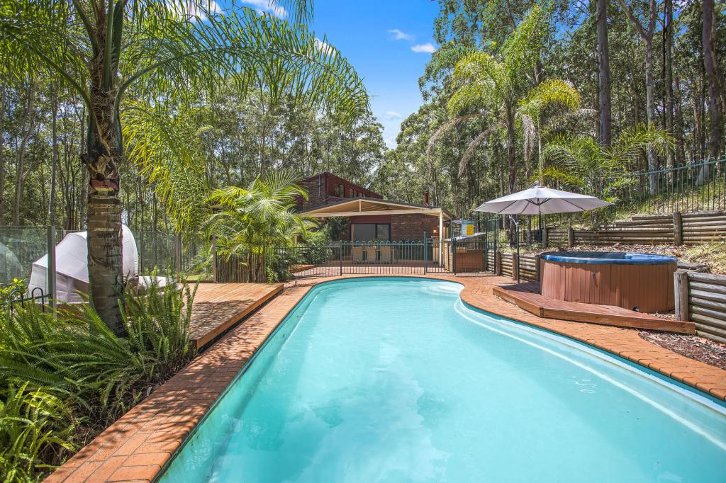 14 TREELANDS DR, JILLIBY, NSW 2259