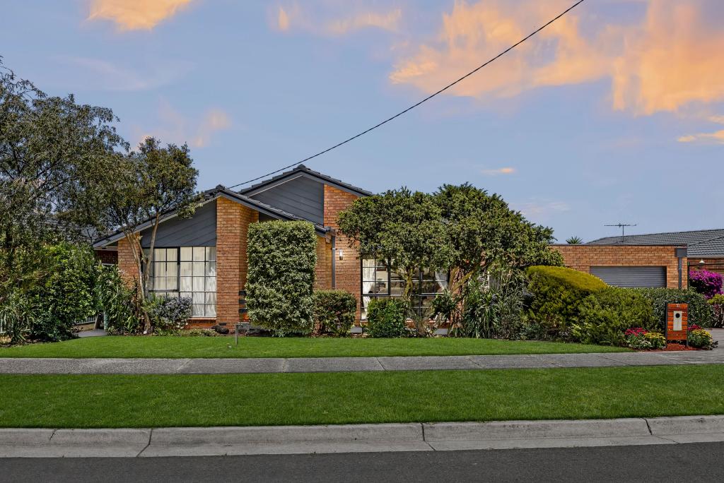 11 Lanark St, Epping, VIC 3076