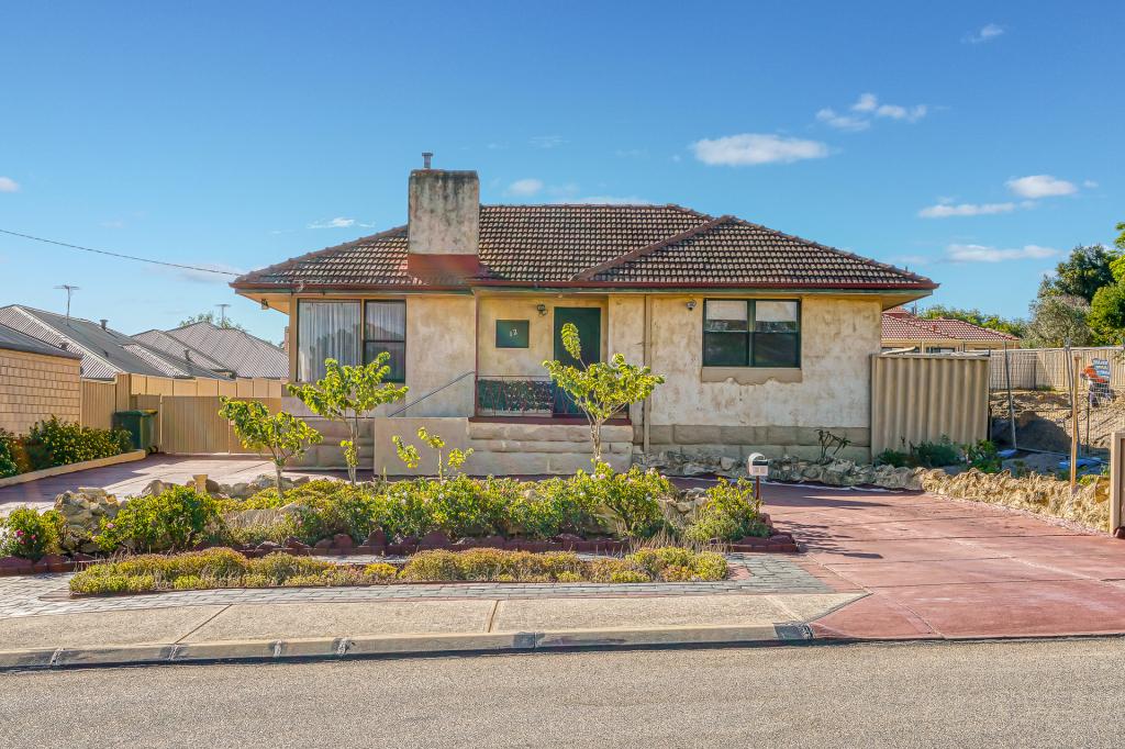 12 Victoria St, Redcliffe, WA 6104