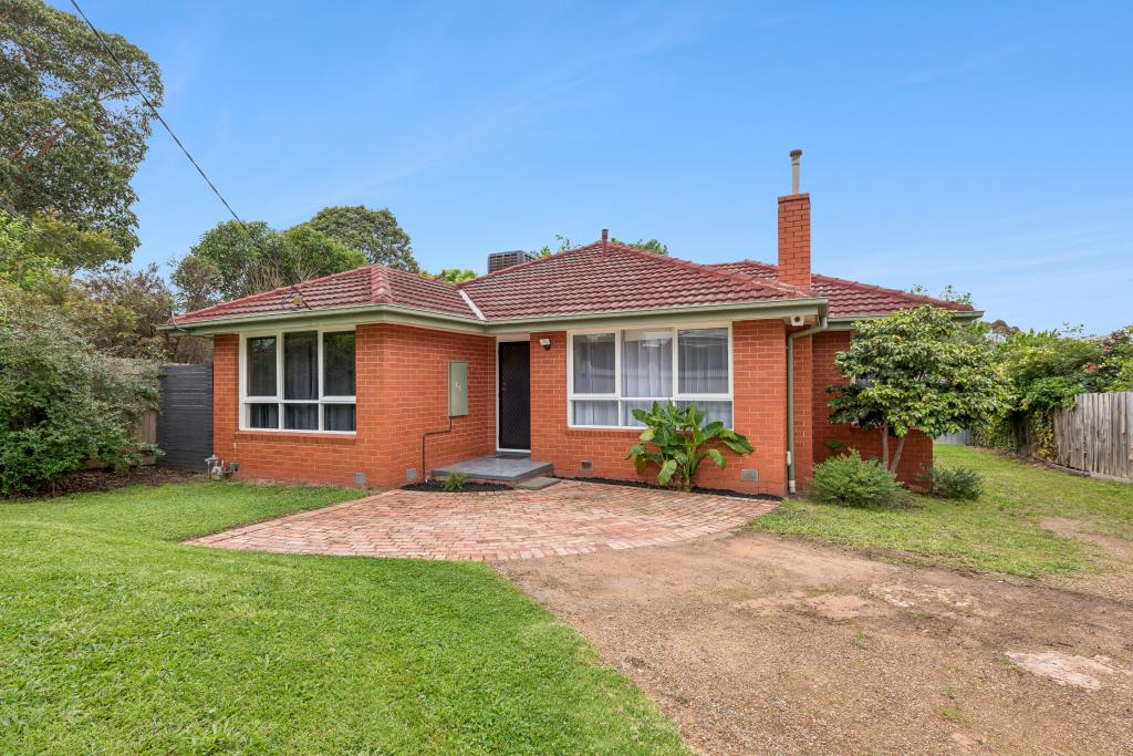 15 Harwell Rd, Ferntree Gully, VIC 3156