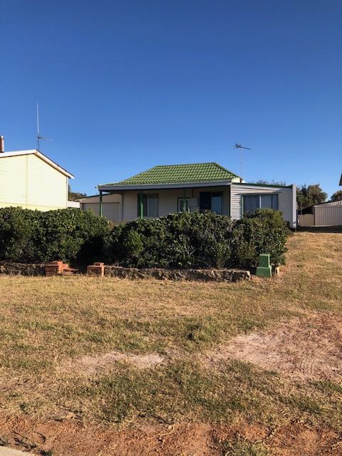 25 Gaskin Dr, Cape Burney, WA 6532